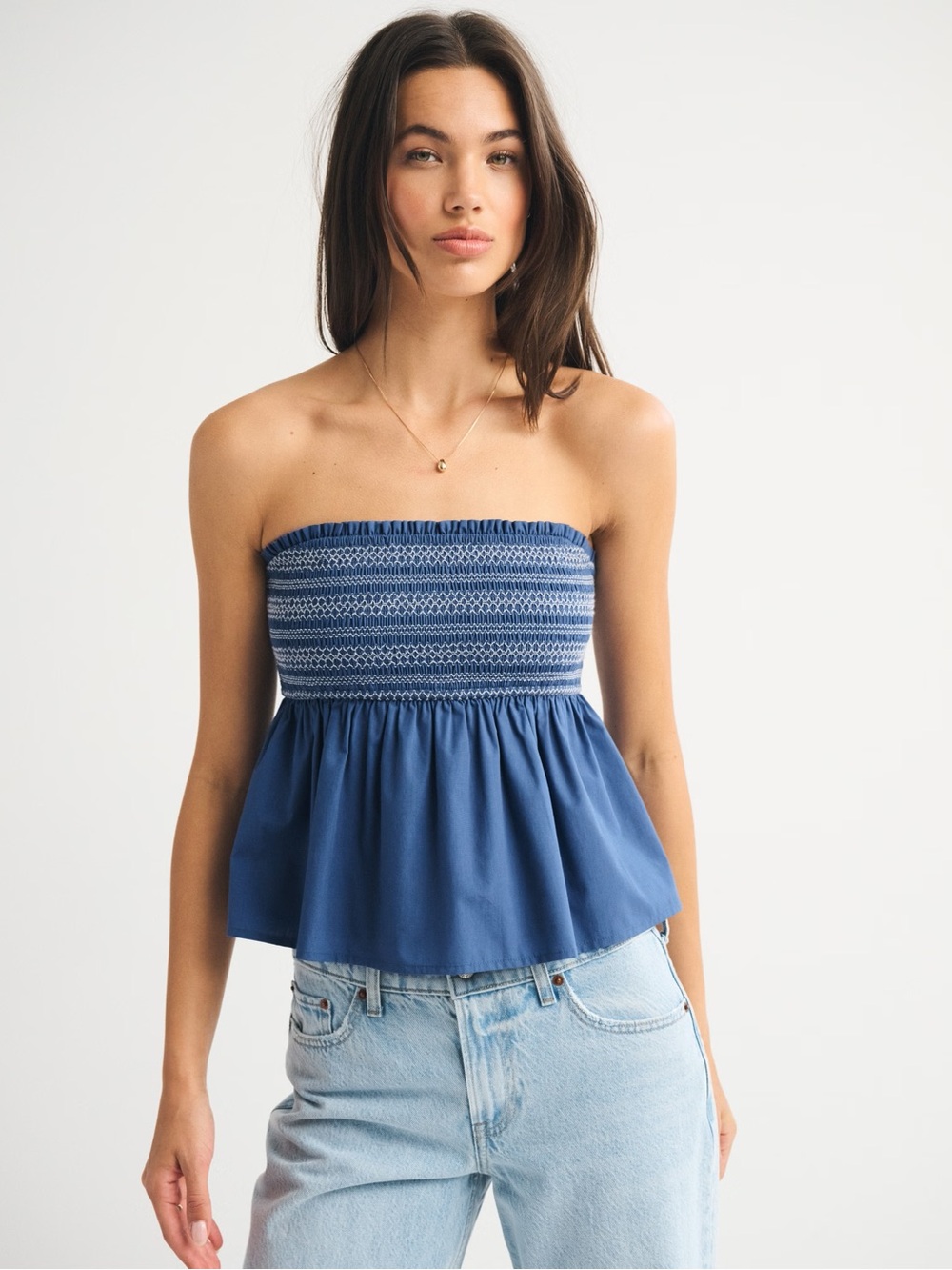 NWT Abercrombie 2-In-1 Convertible Smocked Top In Color Blue Fog